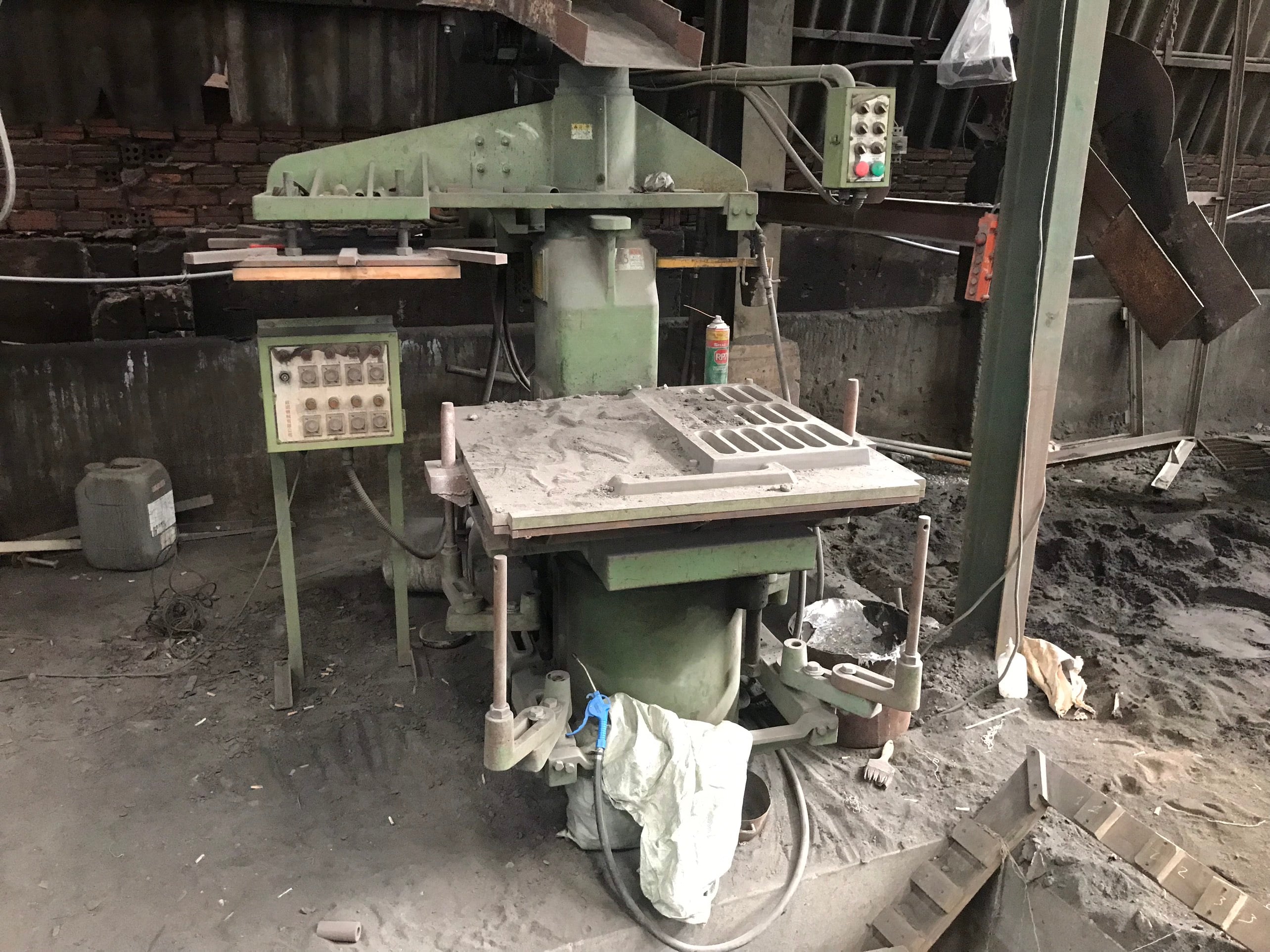 sand molding machine (3).jpg